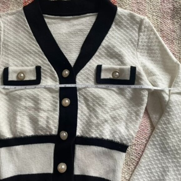 Contrast Boucle Cardigan Off White and Black - Picture 7 of 8